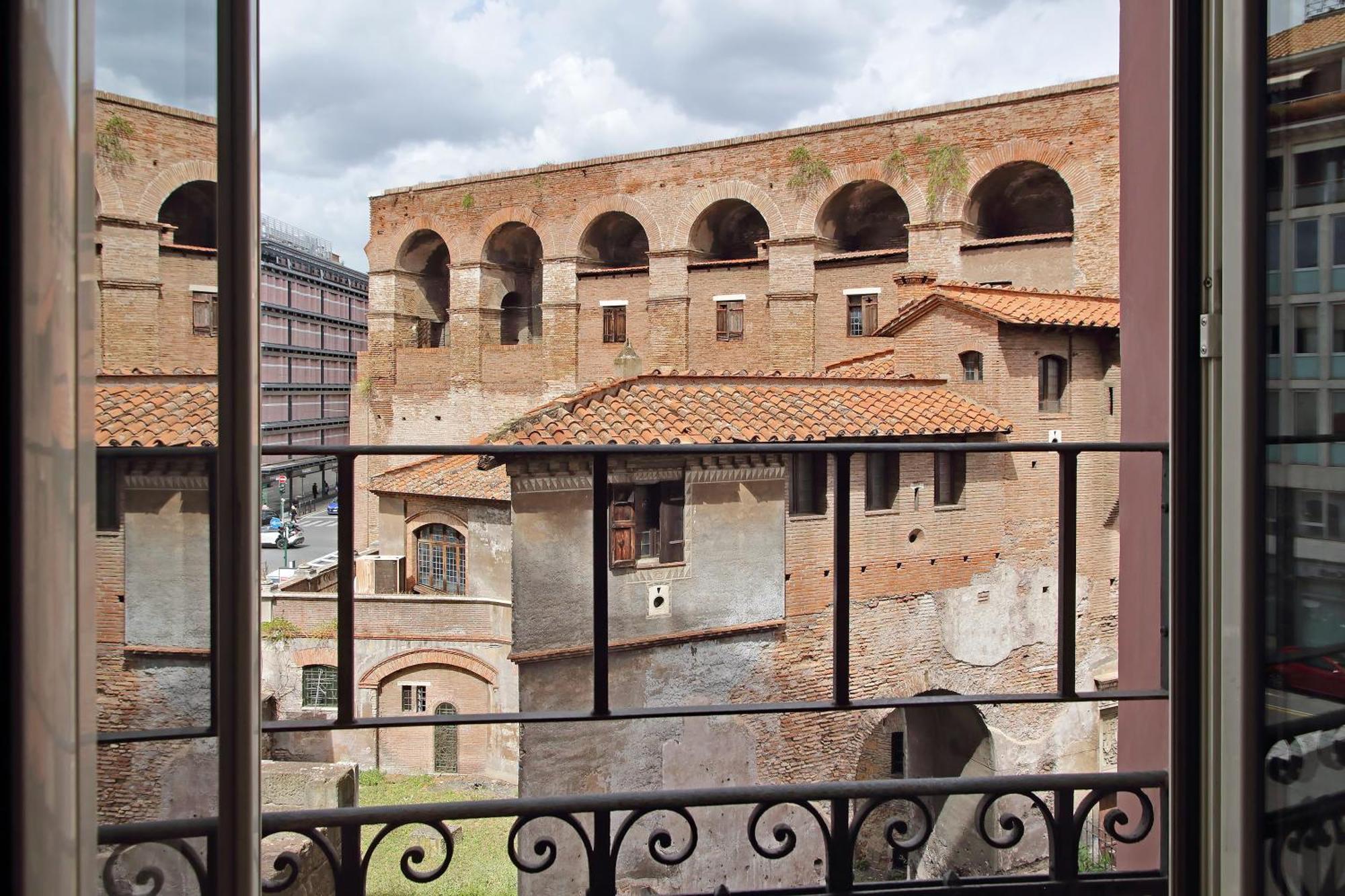 Romulus Rooms Exterior foto